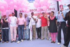 pink-ribbon-walk